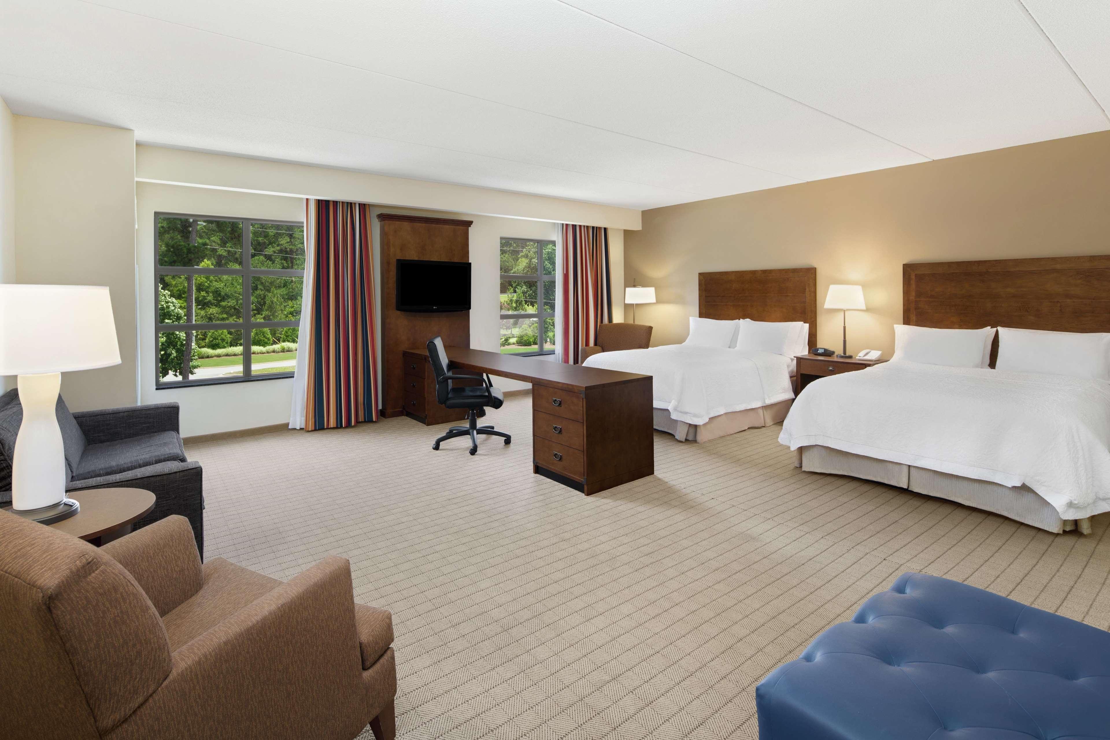 Hampton Inn Columbus/South-Fort Benning Exterior foto