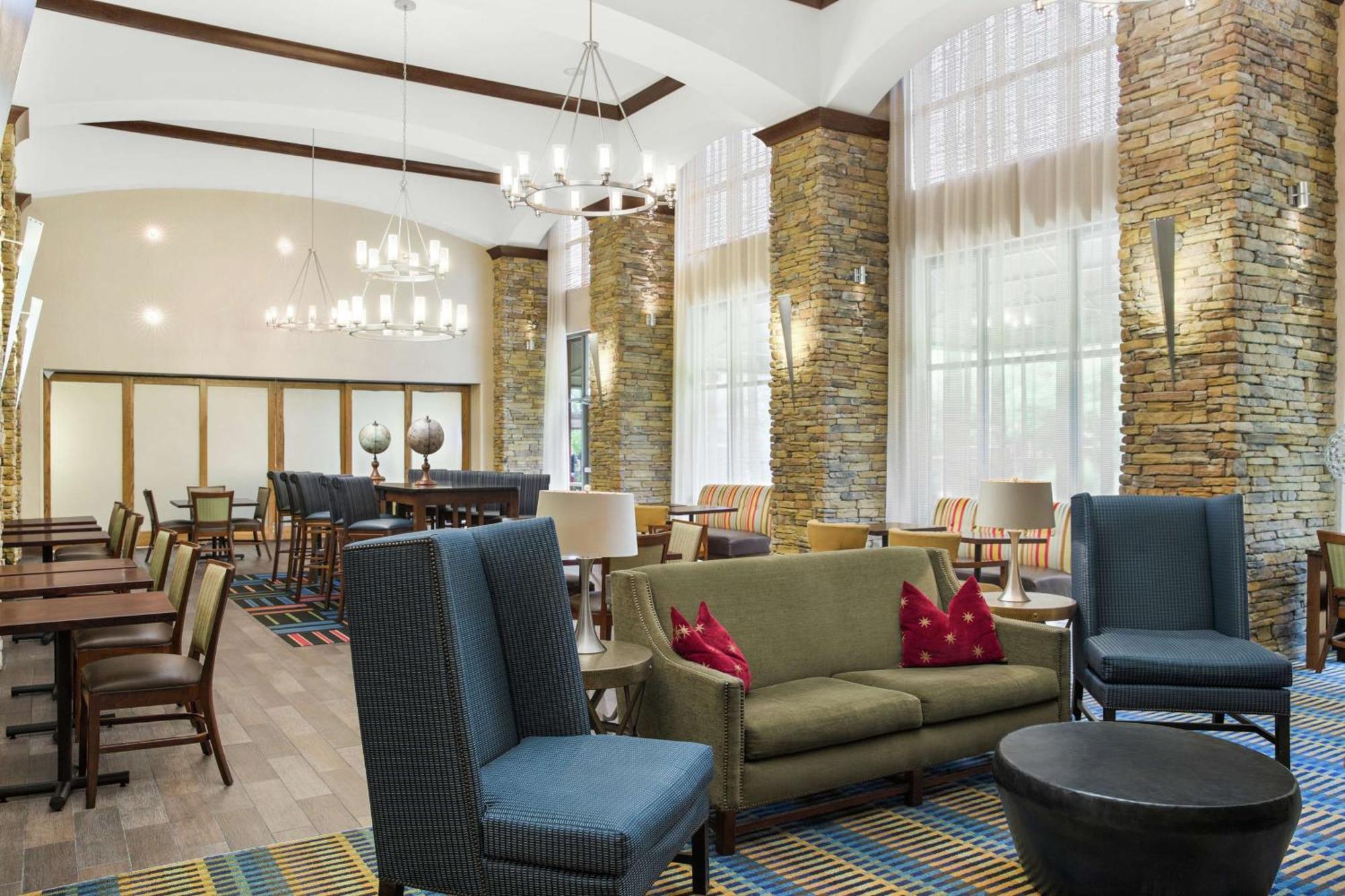 Hampton Inn Columbus/South-Fort Benning Exterior foto