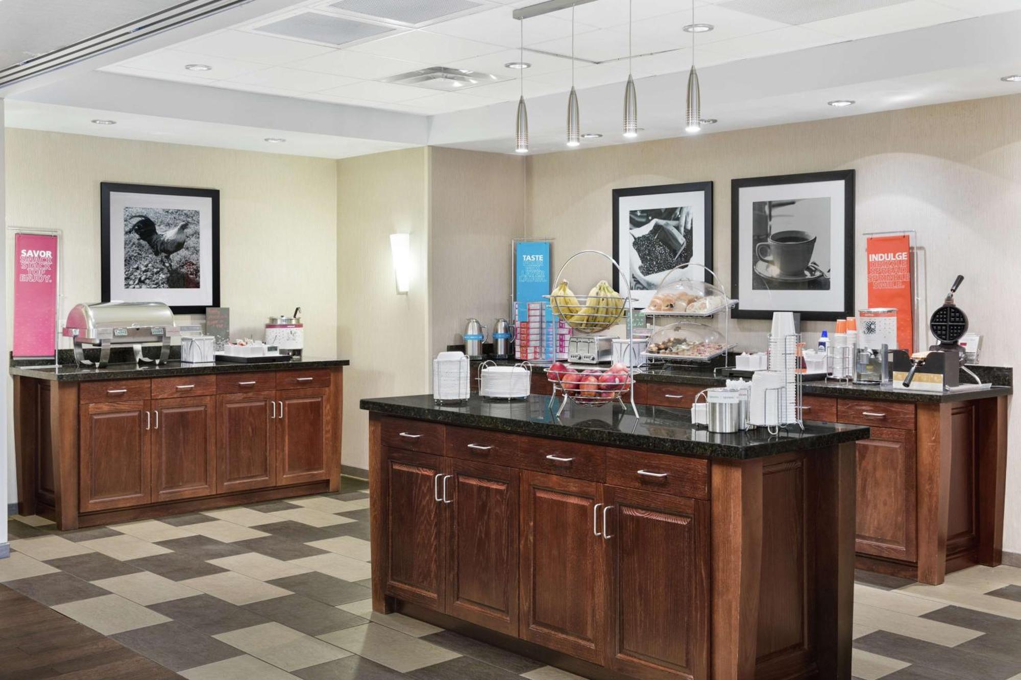 Hampton Inn Columbus/South-Fort Benning Exterior foto