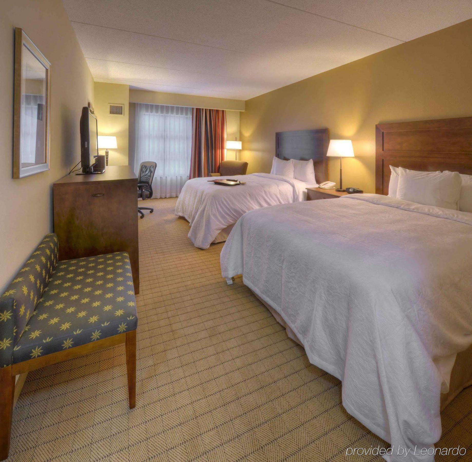 Hampton Inn Columbus/South-Fort Benning Exterior foto
